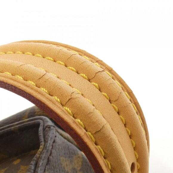 LOUIS VUITTON Brown Monogram Shoulder Bag - Picture 6 of 9